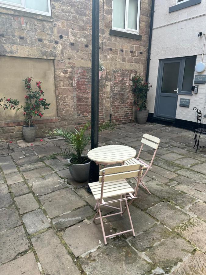 Courtyard Holiday Apartments Belper Exterior photo